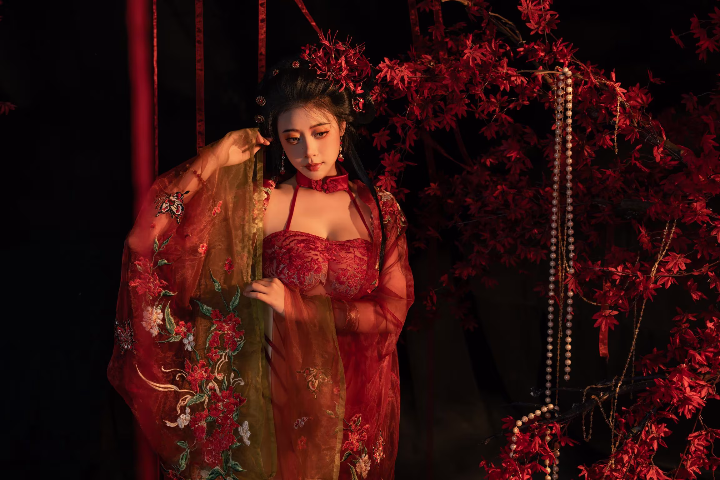 niceoppi - Cô Gái Trung Hoa Cosplay Phong Cách Cổ Trang Show Áo Yếm